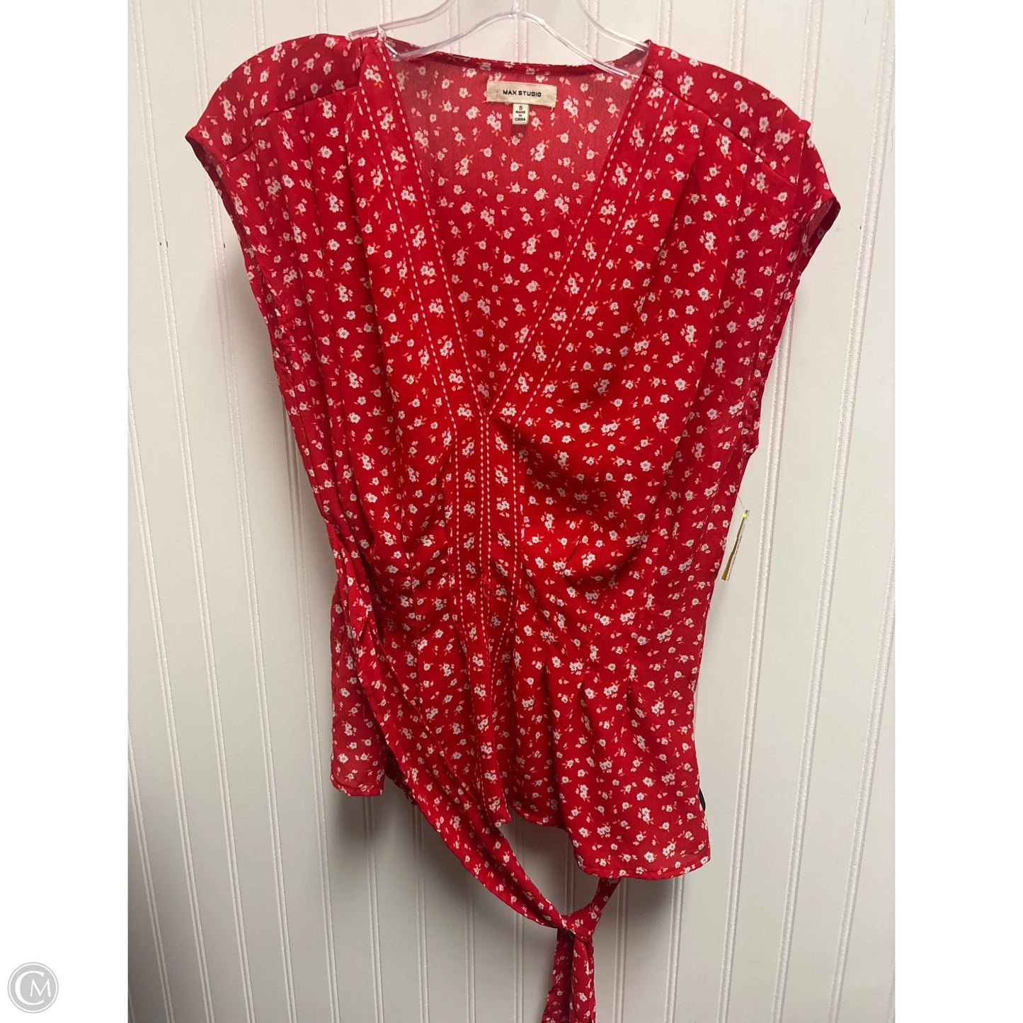 Top Short Sleeve By Max Studio In Red, Size: S