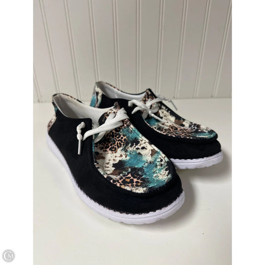 Shoes Flats By Clothes Mentor In Animal Print, Size: 7