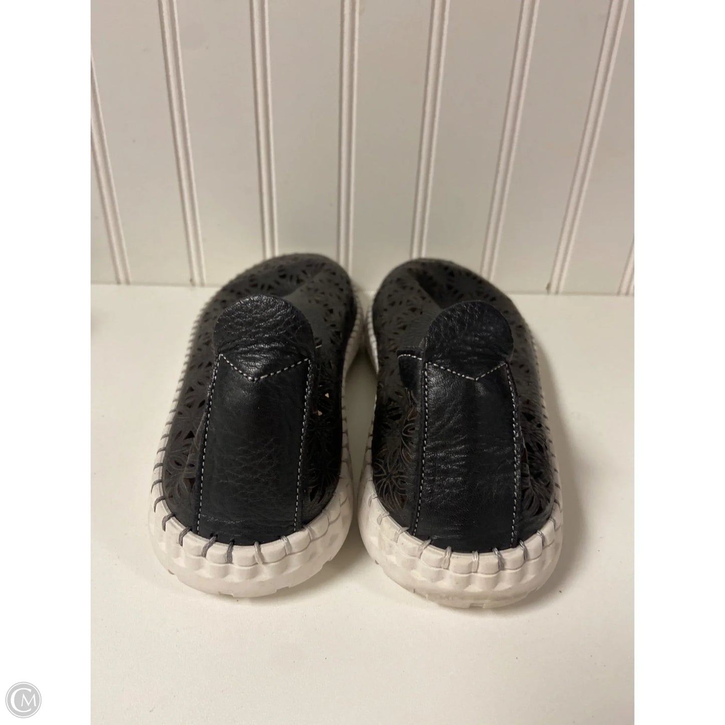 Shoes Flats By Bueno In Black, Size: 7.5