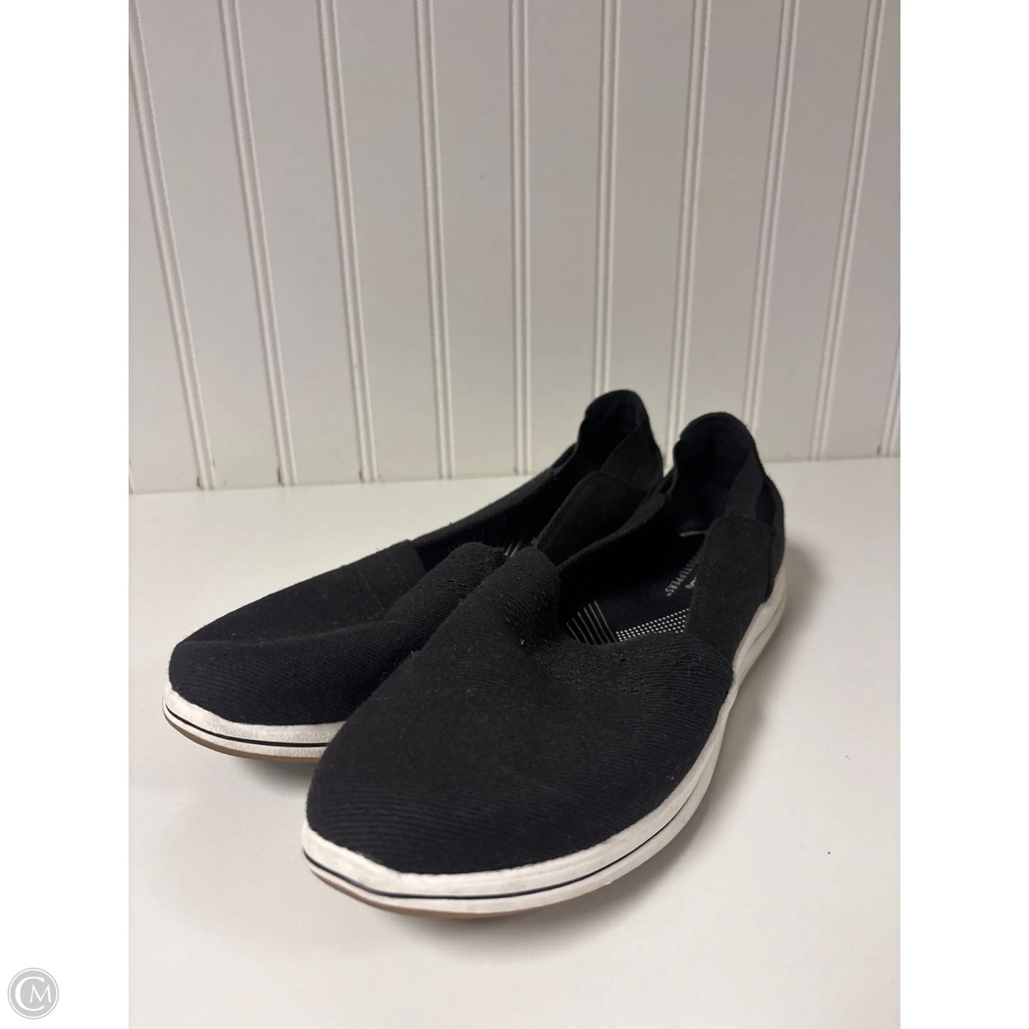 Shoes Flats By Clarks In Black, Size: 8