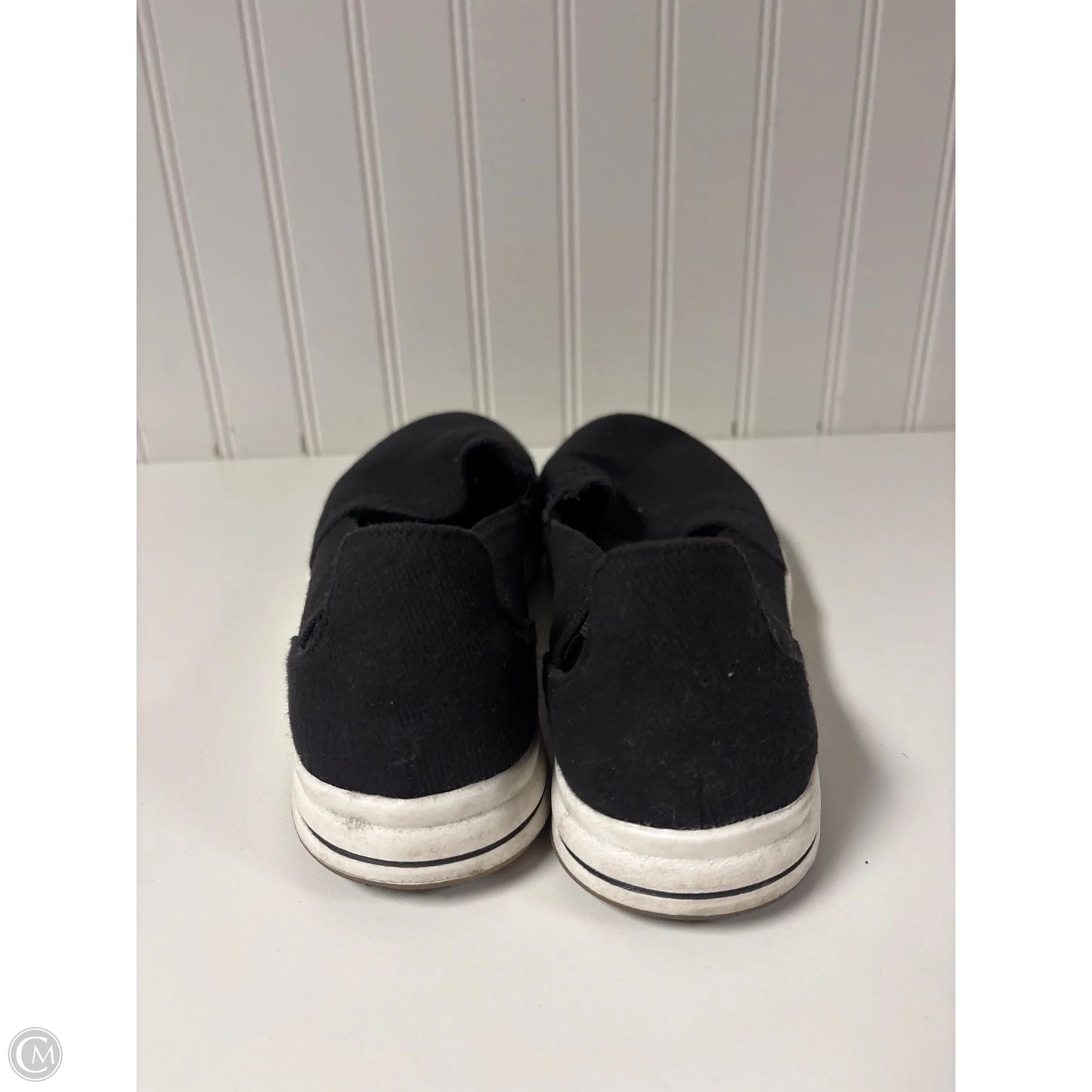 Shoes Flats By Clarks In Black, Size: 8