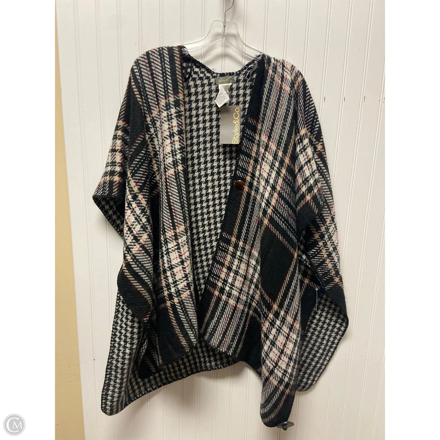 Shawl By Style And Company In Black & Cream, Size: Osfm