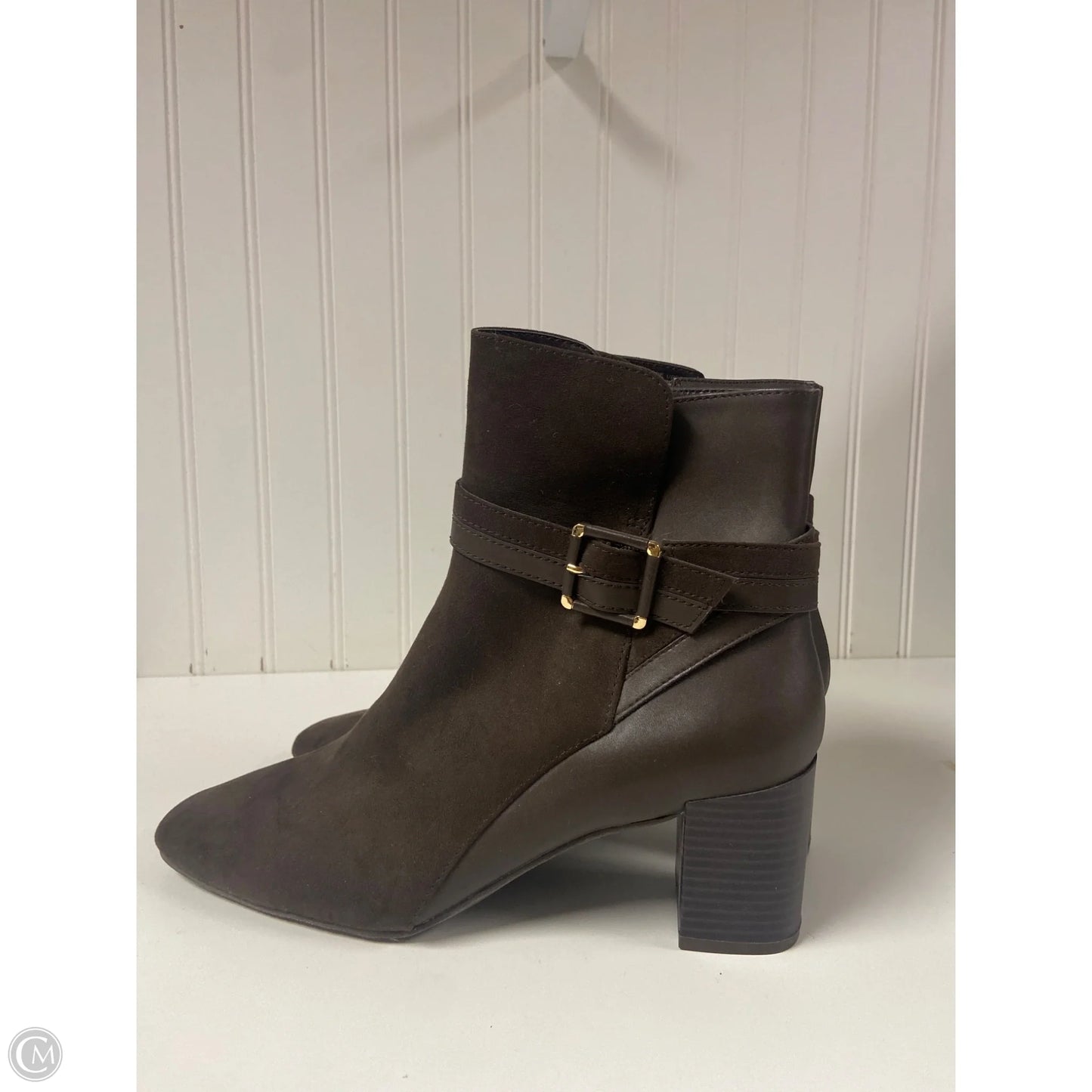 Boots Ankle Heels By Clothes Mentor In Brown, Size: 10