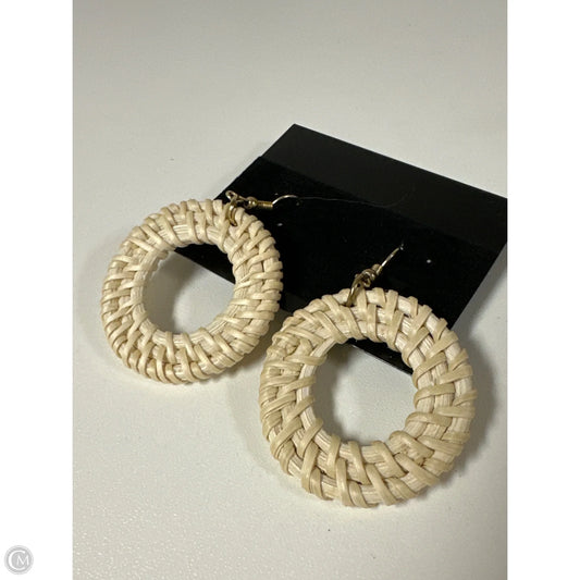 Earrings Dangle/drop By Clothes Mentor
