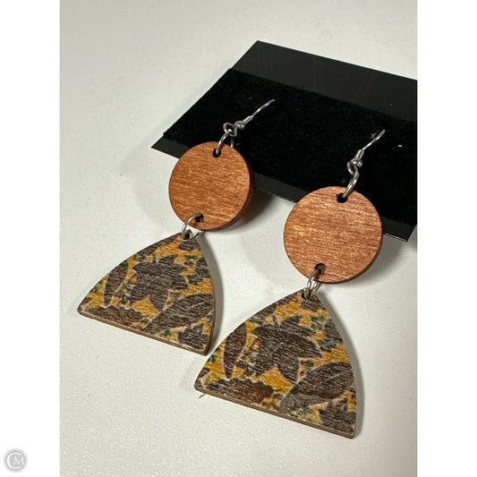 Earrings Dangle/drop By Clothes Mentor