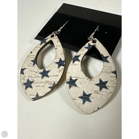 Earrings Dangle/drop By Clothes Mentor