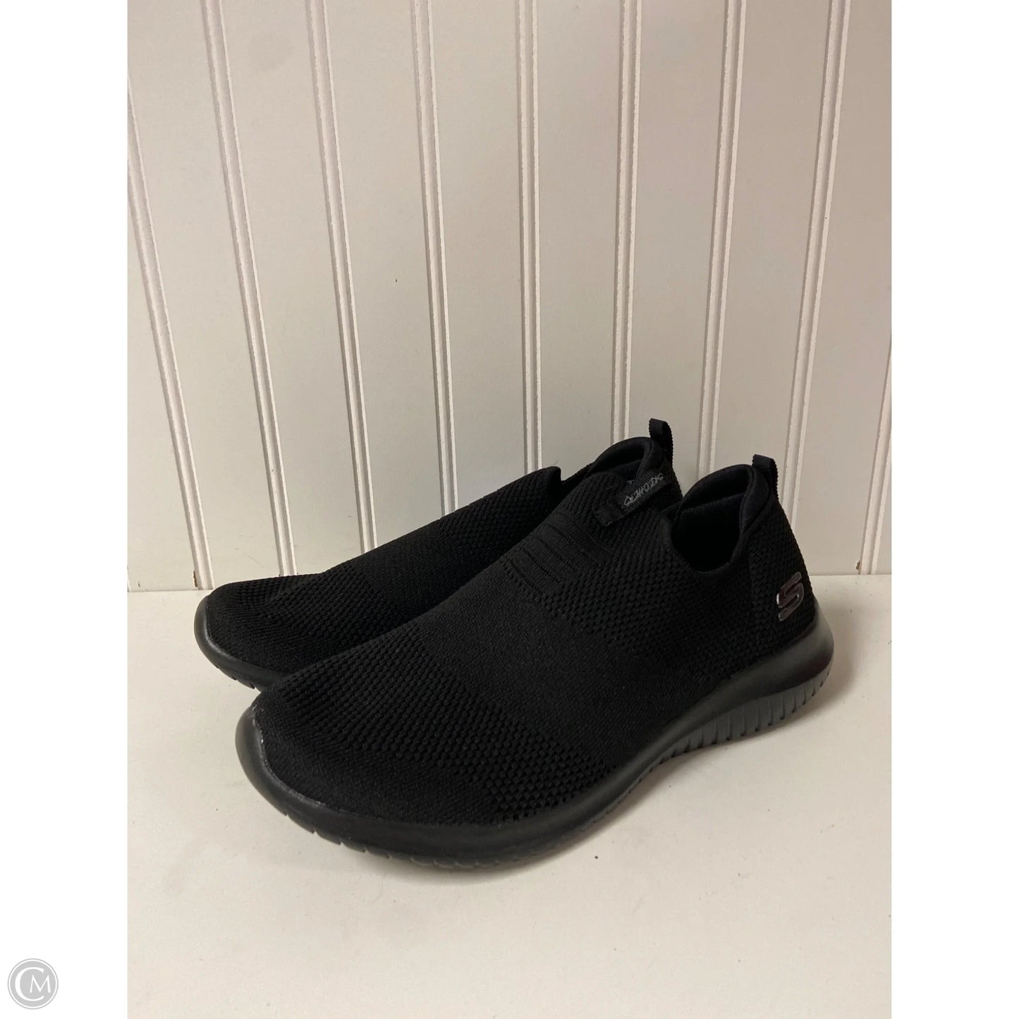 Shoes Athletic By Skechers In Black, Size: 8