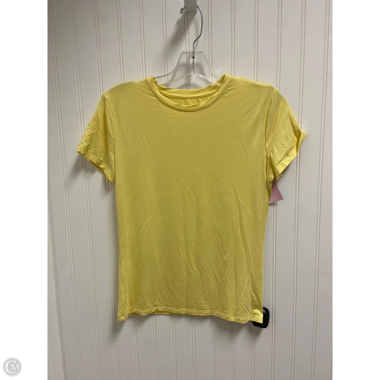 Top Short Sleeve Basic By Clothes Mentor In Yellow, Size: M