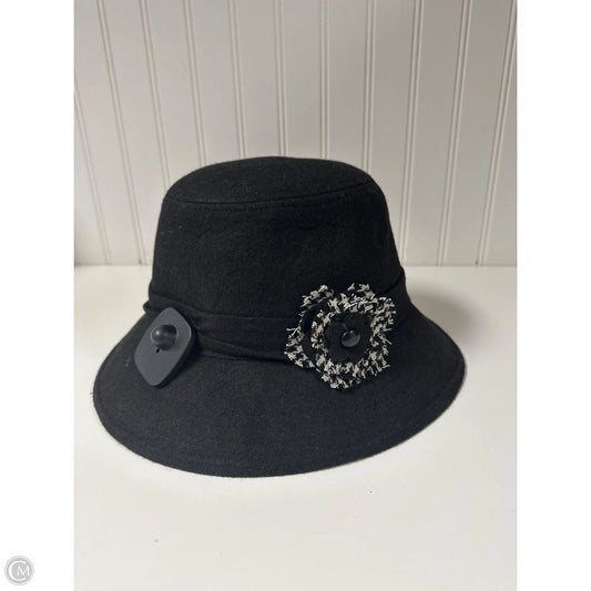Hat Bucket By Clothes Mentor