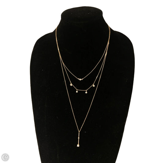 Necklace Layered By Clothes Mentor
