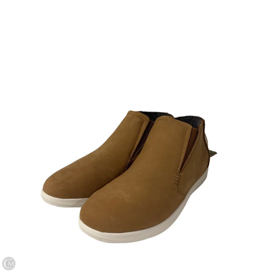 Shoes Sneakers By Olukai In Tan, Size: 8