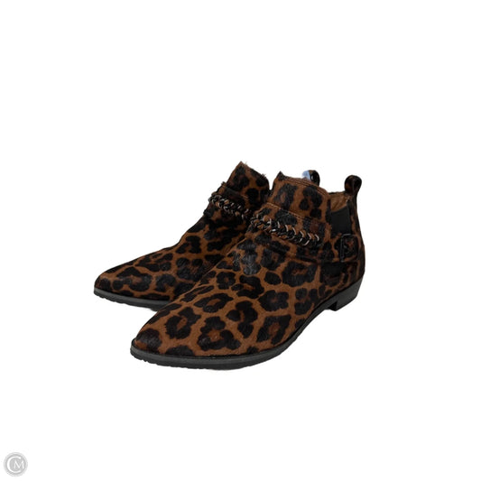 Shoes Flats By Gentle Souls In Animal Print, Size: 6