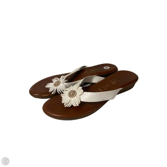 Sandals Flip Flops By Italian Shoemakers In White, Size: 9.5