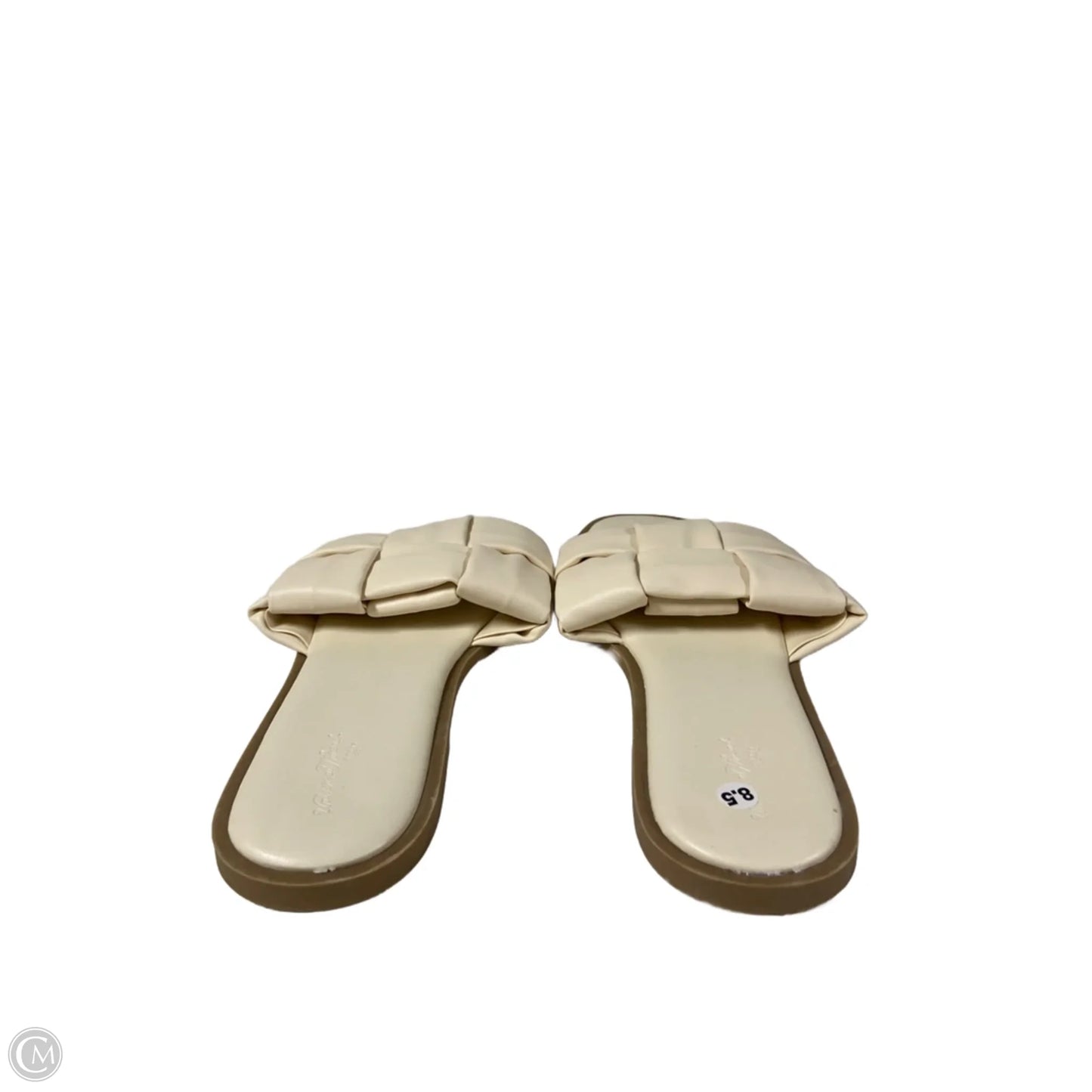 Sandals Flats By Universal Thread In Cream, Size: 8.5