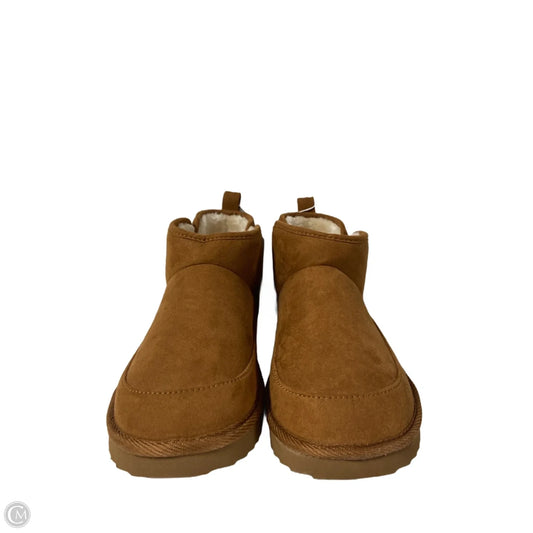 Boots Ankle Flats By Old Navy In Brown, Size: 7