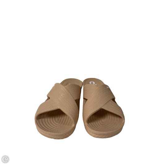 Sandals Flip Flops By Reef In Pink, Size: 7