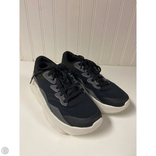 Shoes Athletic By Skechers In Black, Size: 6.5
