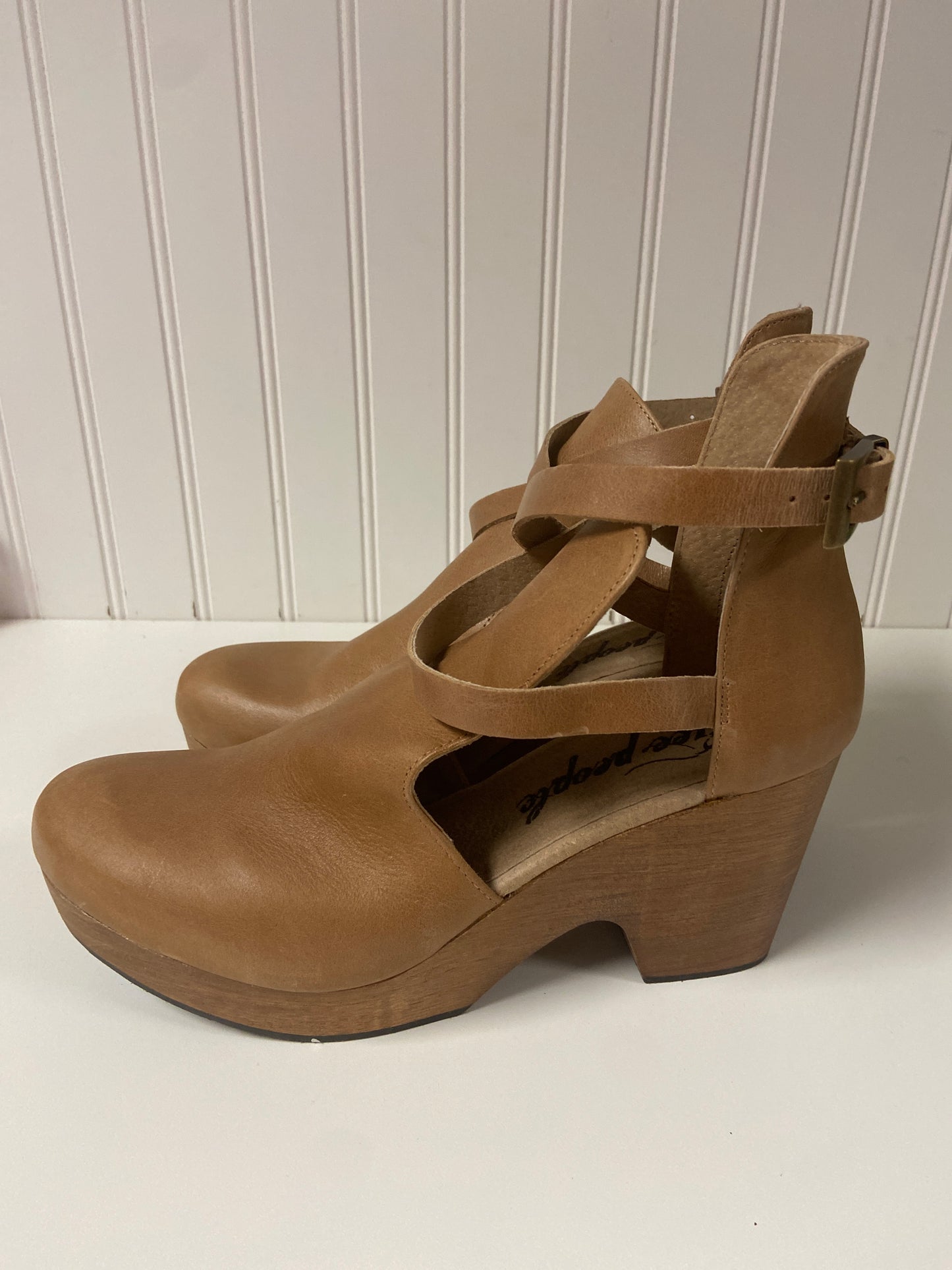 Shoes Heels Block By Free People In Brown, Size: 10