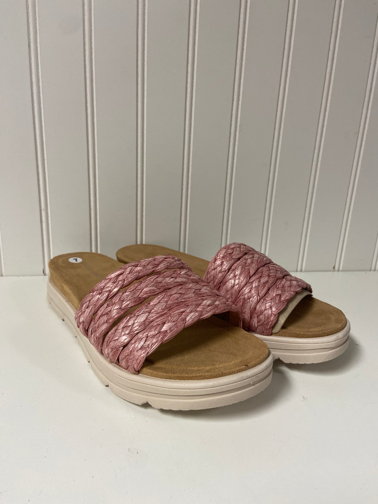 Sandals Flats By Easy Spirit In Pink, Size: 7