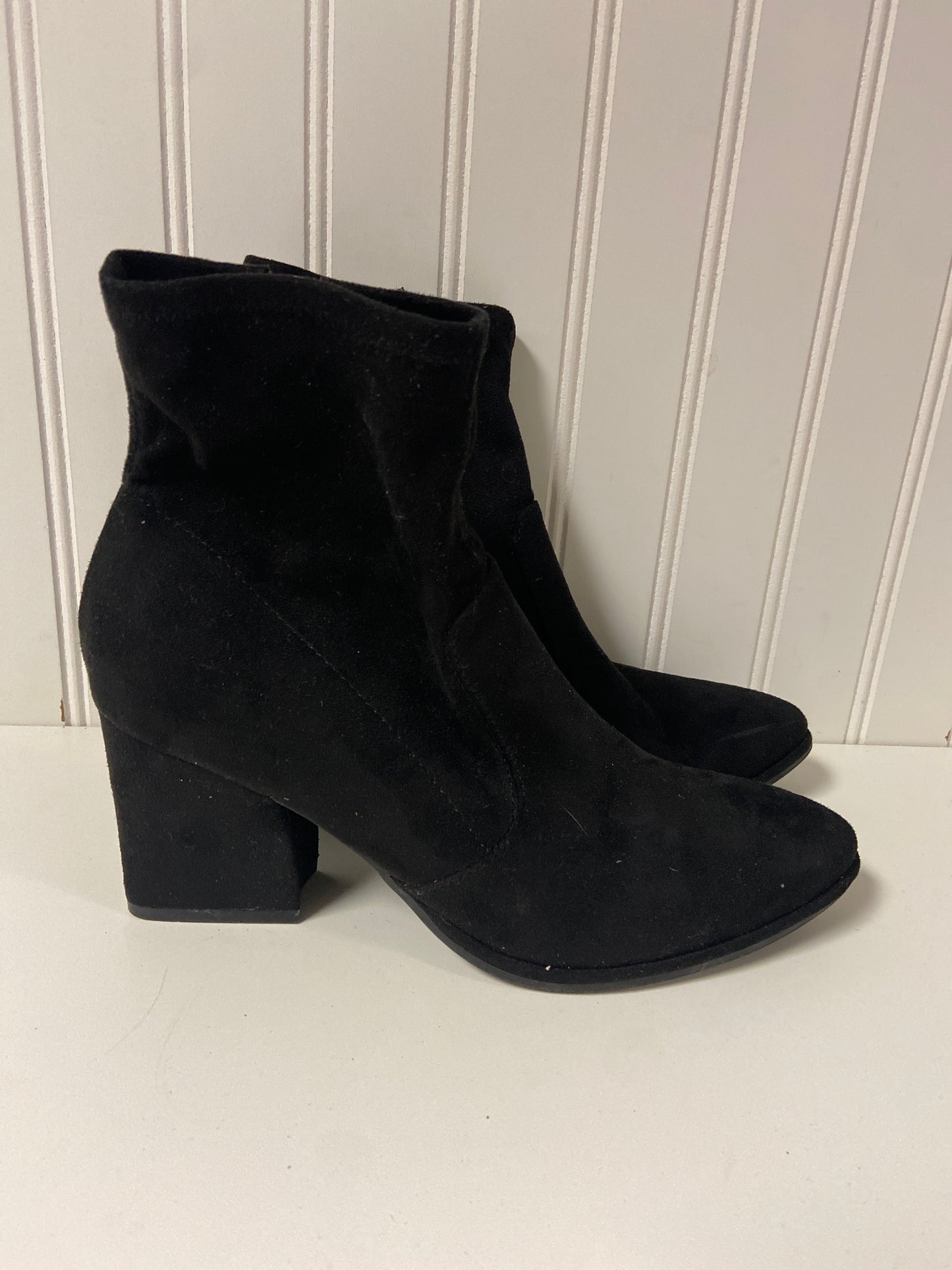 Boots Ankle Heels By Marc Fisher In Black, Size: 7.5