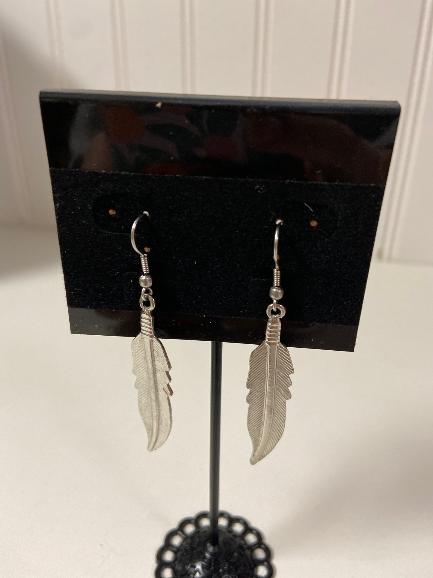 Earrings Dangle/drop By Clothes Mentor