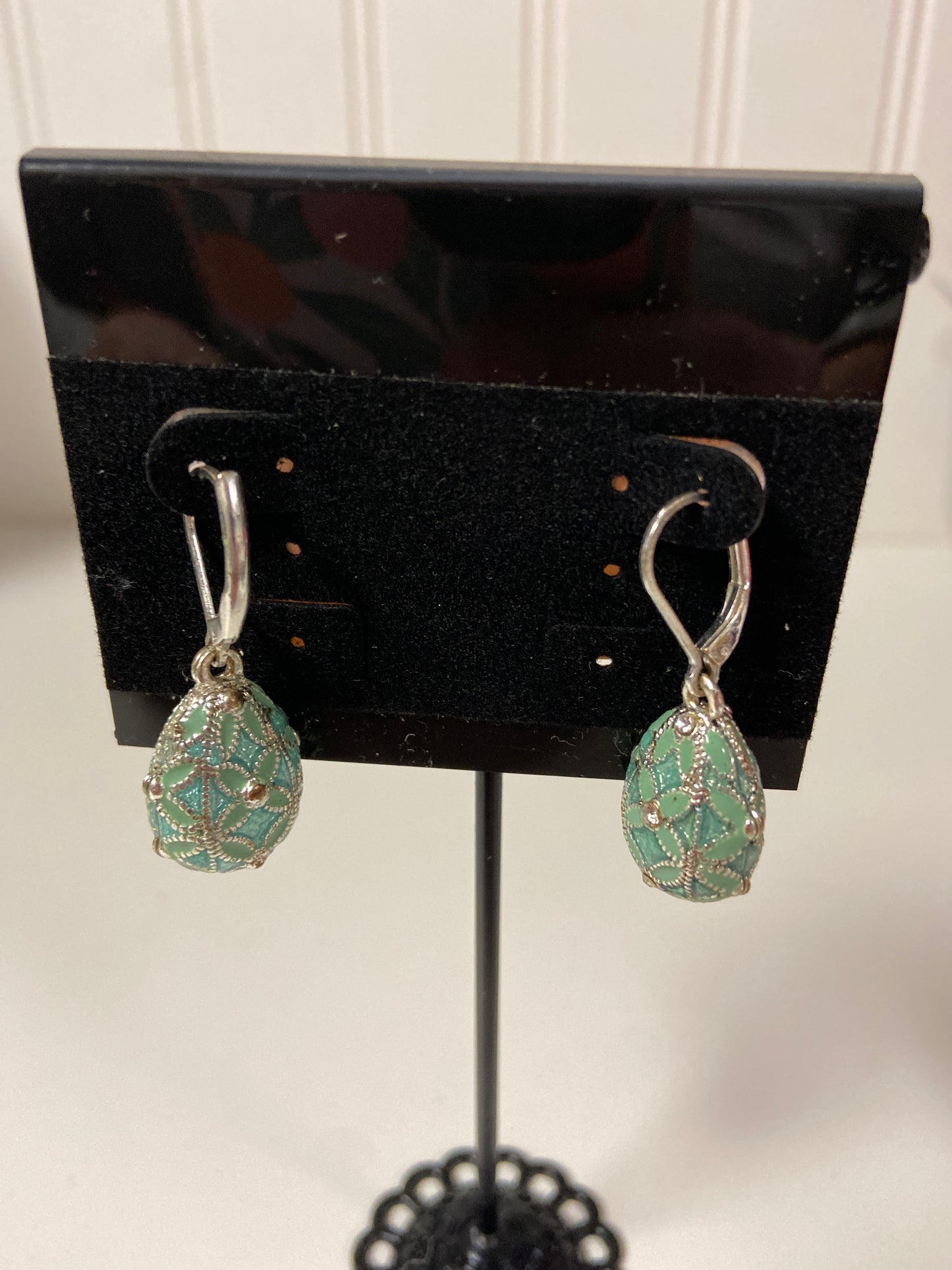 Earrings Dangle/drop By Clothes Mentor