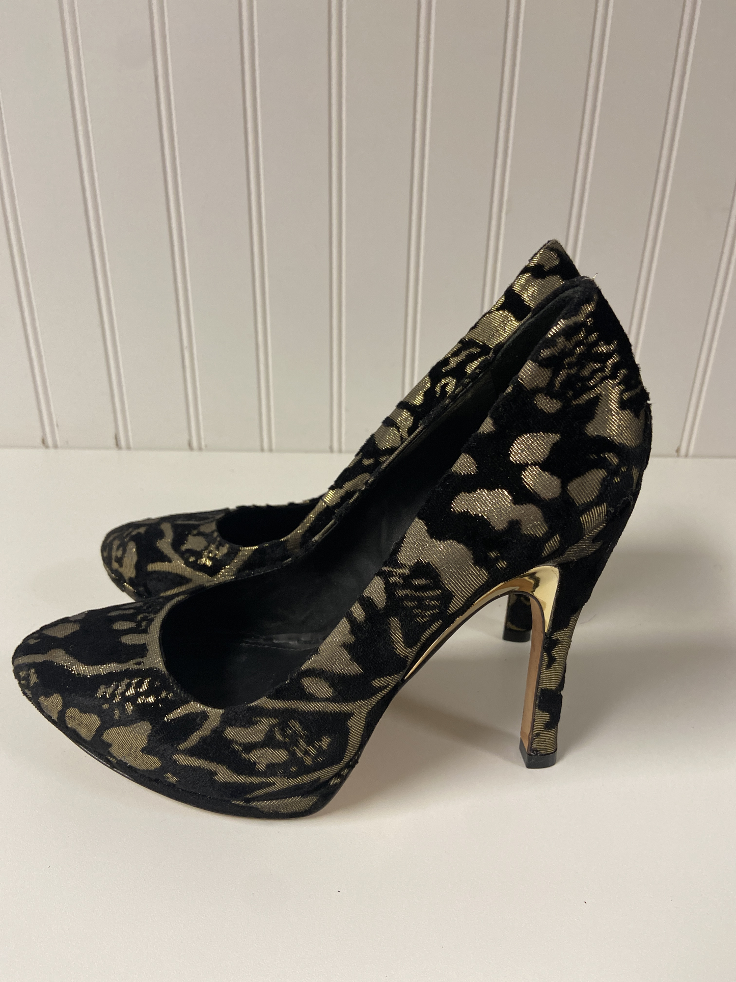 Shoes Designer By Alice + Olivia  Size: 8