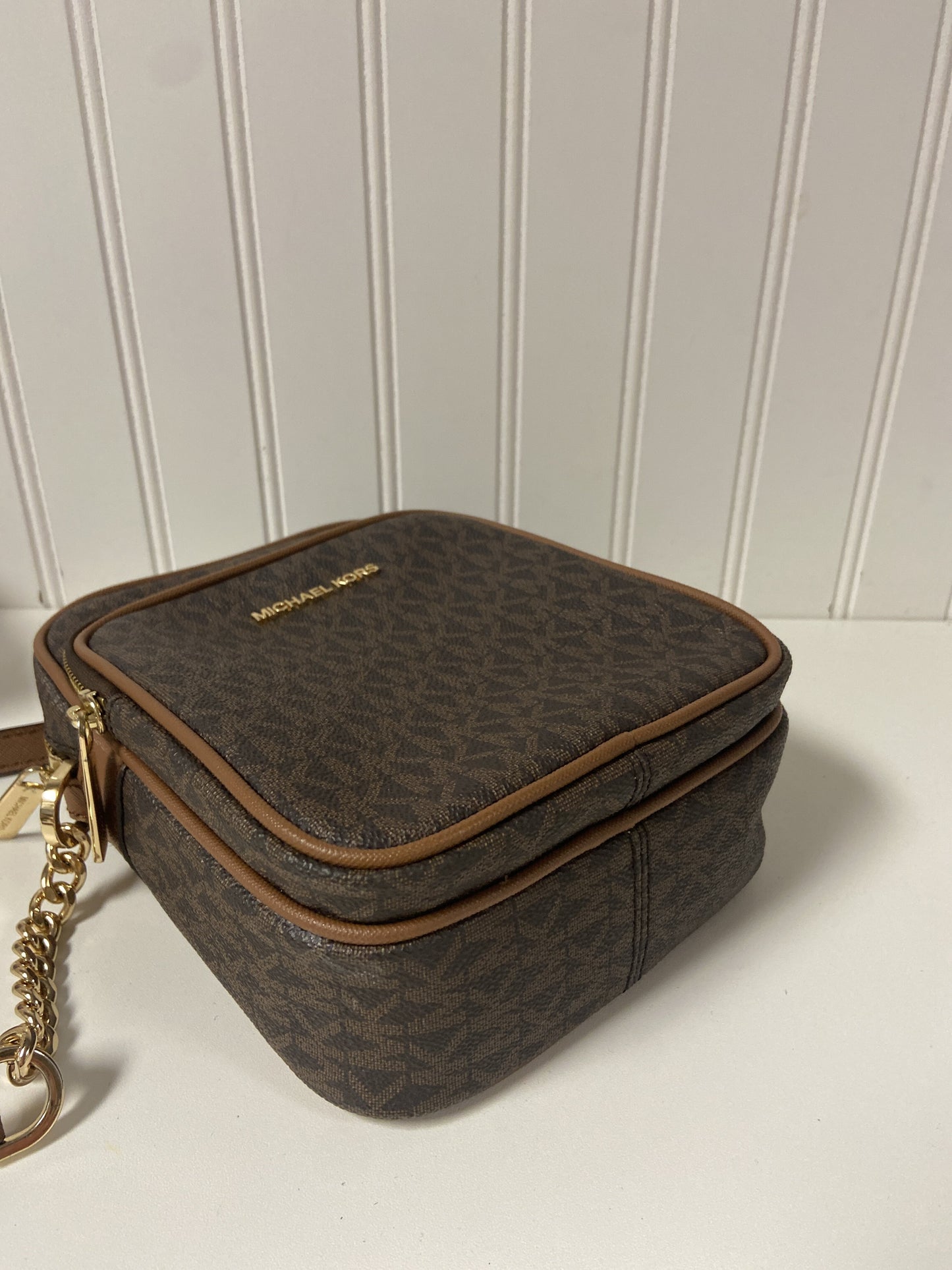 Crossbody Designer By Michael Kors  Size: Small