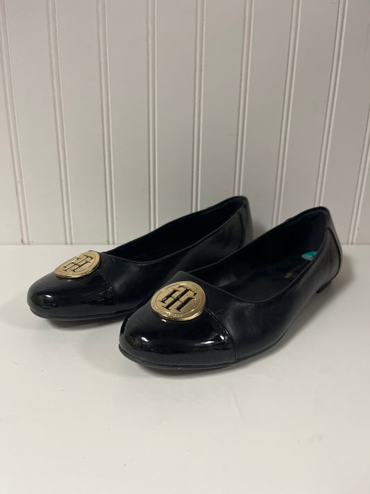 Shoes Flats By Tommy Hilfiger In Black & Gold, Size: 8