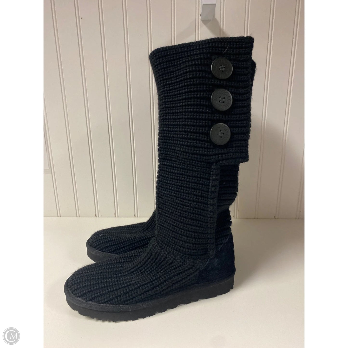 Boots Designer By Ugg In Black, Size: 7