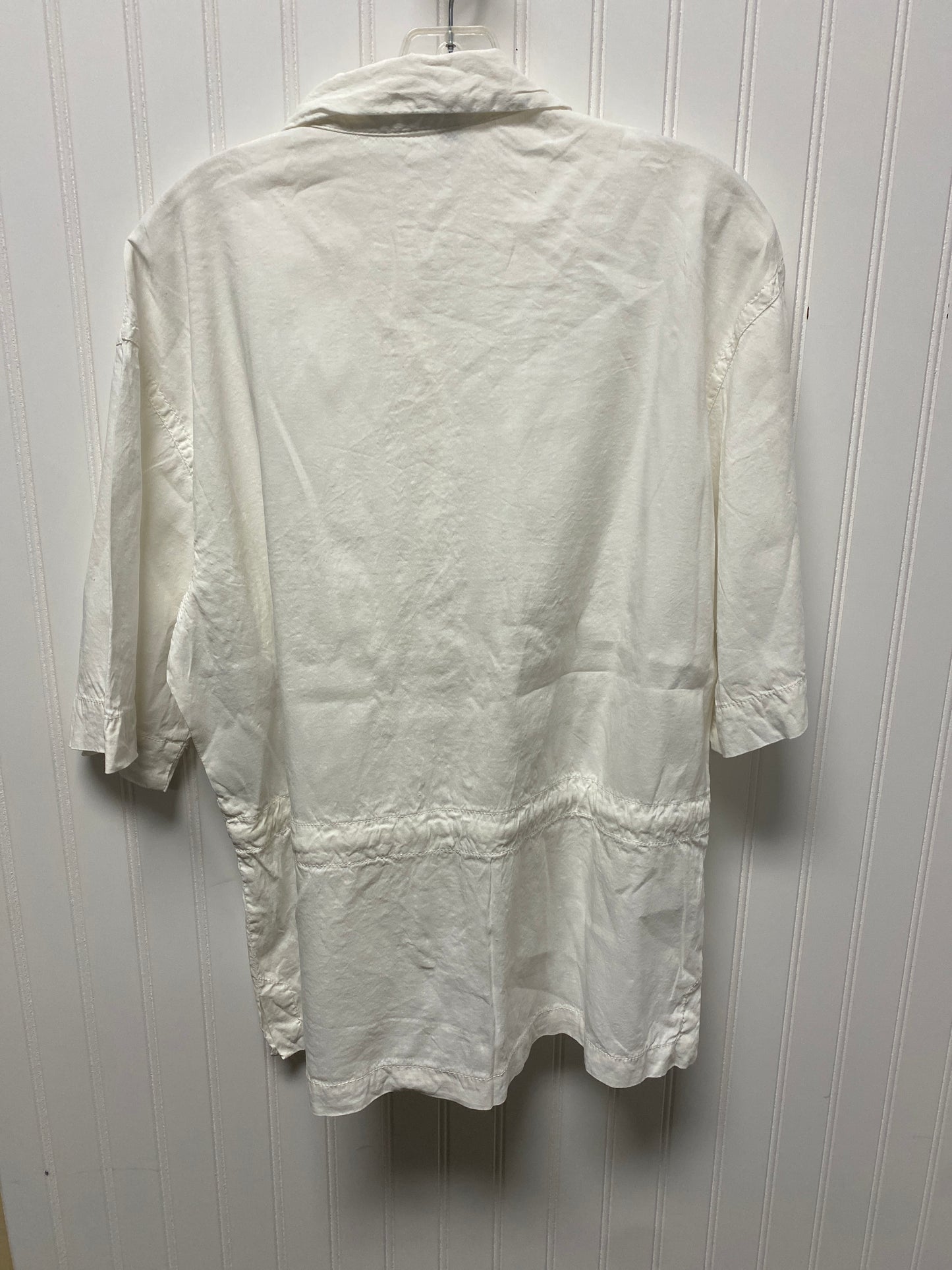 Blouse Short Sleeve By Eileen Fisher In White, Size: L