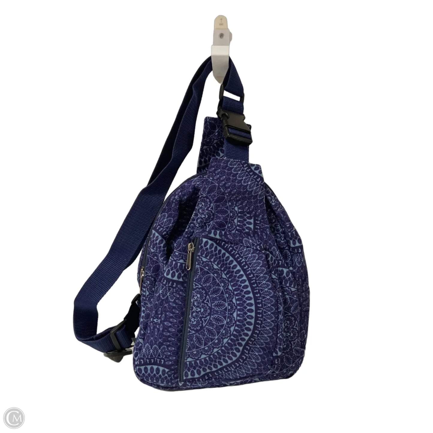 Crossbody By Clothes Mentor, Size: Medium