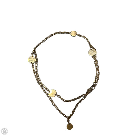 Necklace Layered By Clothes Mentor