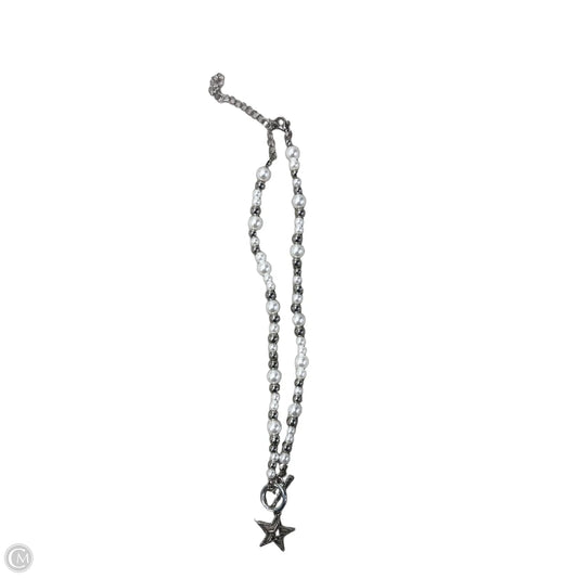 Necklace Charm By Clothes Mentor