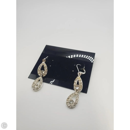 Earrings Dangle/drop By Clothes Mentor