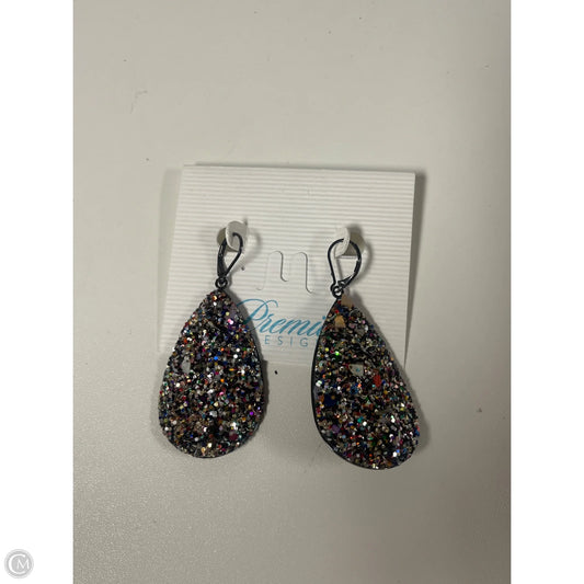 Earrings Dangle/drop By Premier Designs