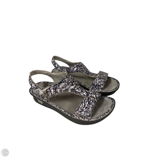 Sandals Flip Flops By Alegria In Blue, Size: 7.5