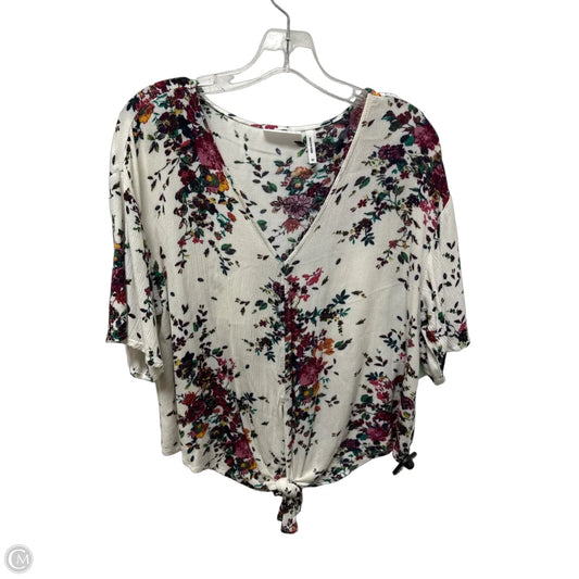 Top Short Sleeve By Clothes Mentor In Multi-colored, Size: M