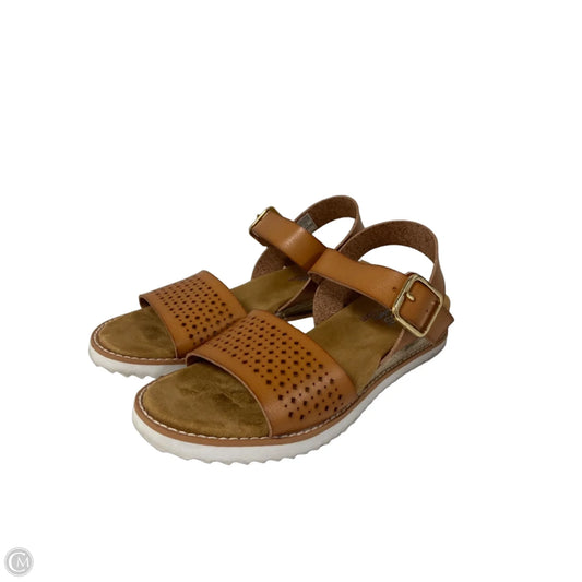 Sandals Flats By Bobs In Brown, Size: 7.5