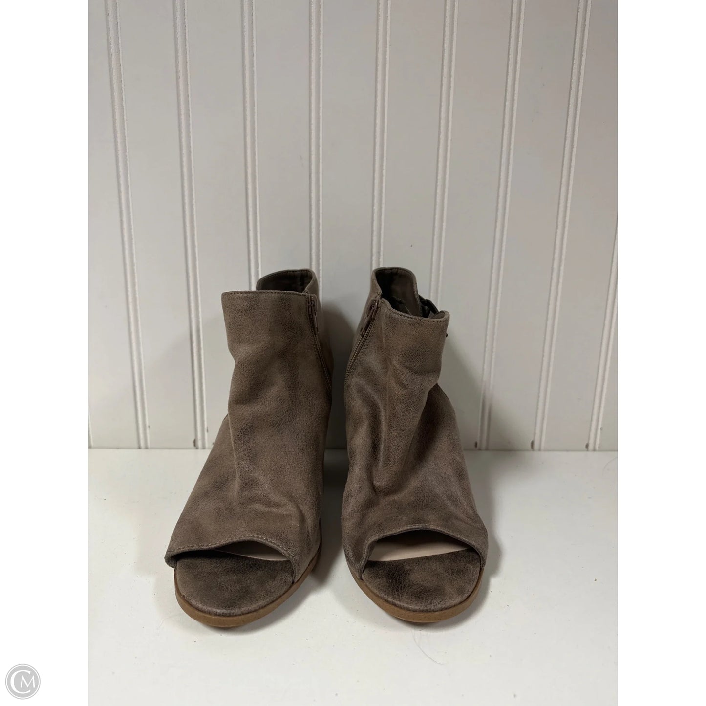 Sandals Heels Block By Fergalicious In Taupe, Size: 7