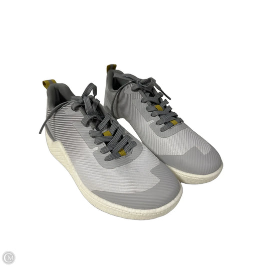 Shoes Athletic By Clothes Mentor In Grey, Size: 10