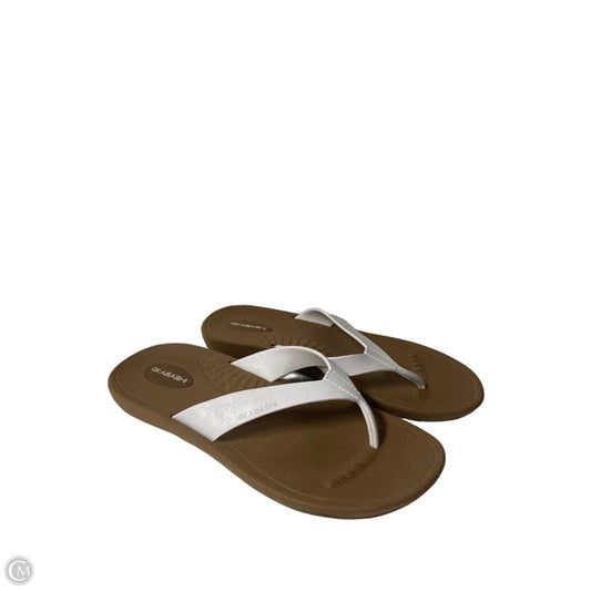 Sandals Flip Flops By Clothes Mentor In Brown, Size: 7