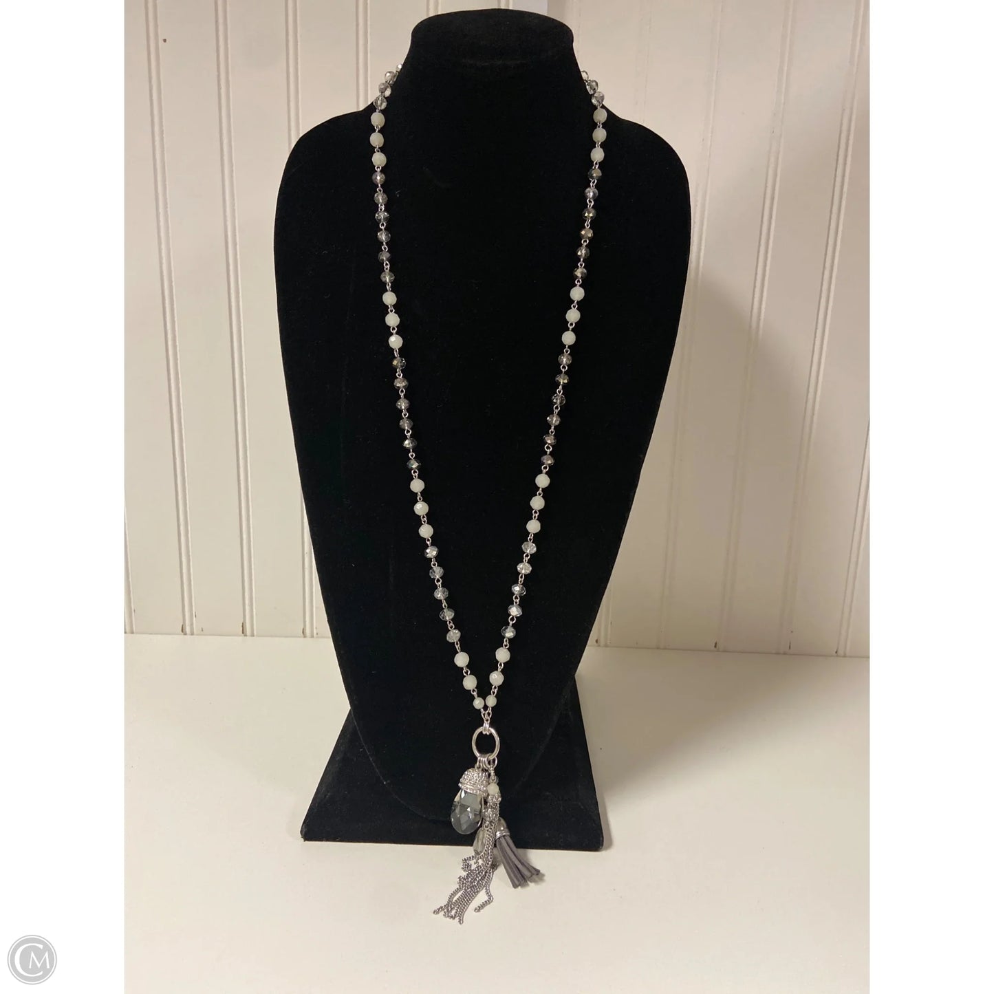 Necklace Statement By White House Black Market