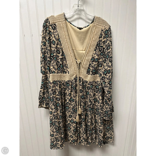 Dress Casual Short By Torrid In Tan, Size: 2x