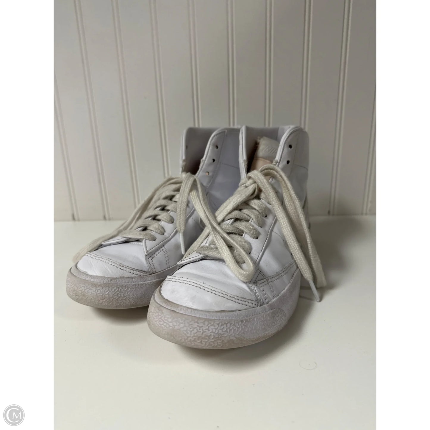 Shoes Athletic By Nike In White, Size: 8.5