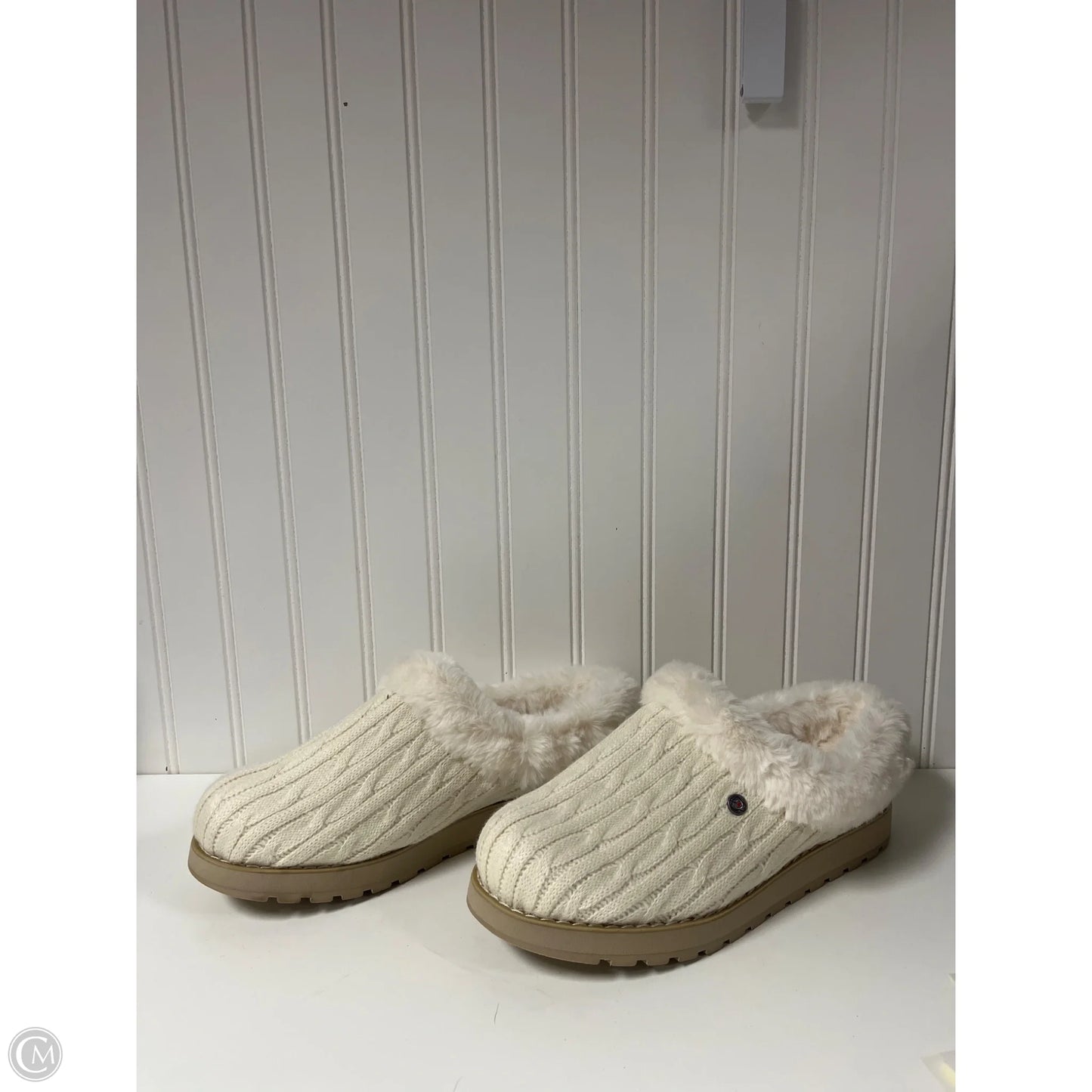 Slippers By Bobs In White, Size: 9