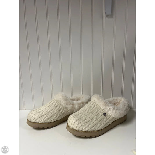 Slippers By Bobs In White, Size: 9