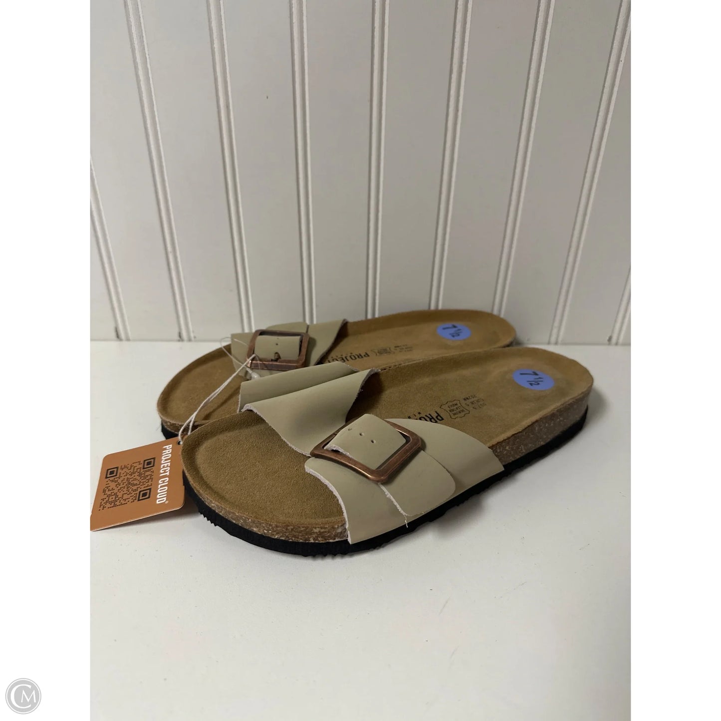 Shoes Flats By Clothes Mentor In Tan, Size: 7.5