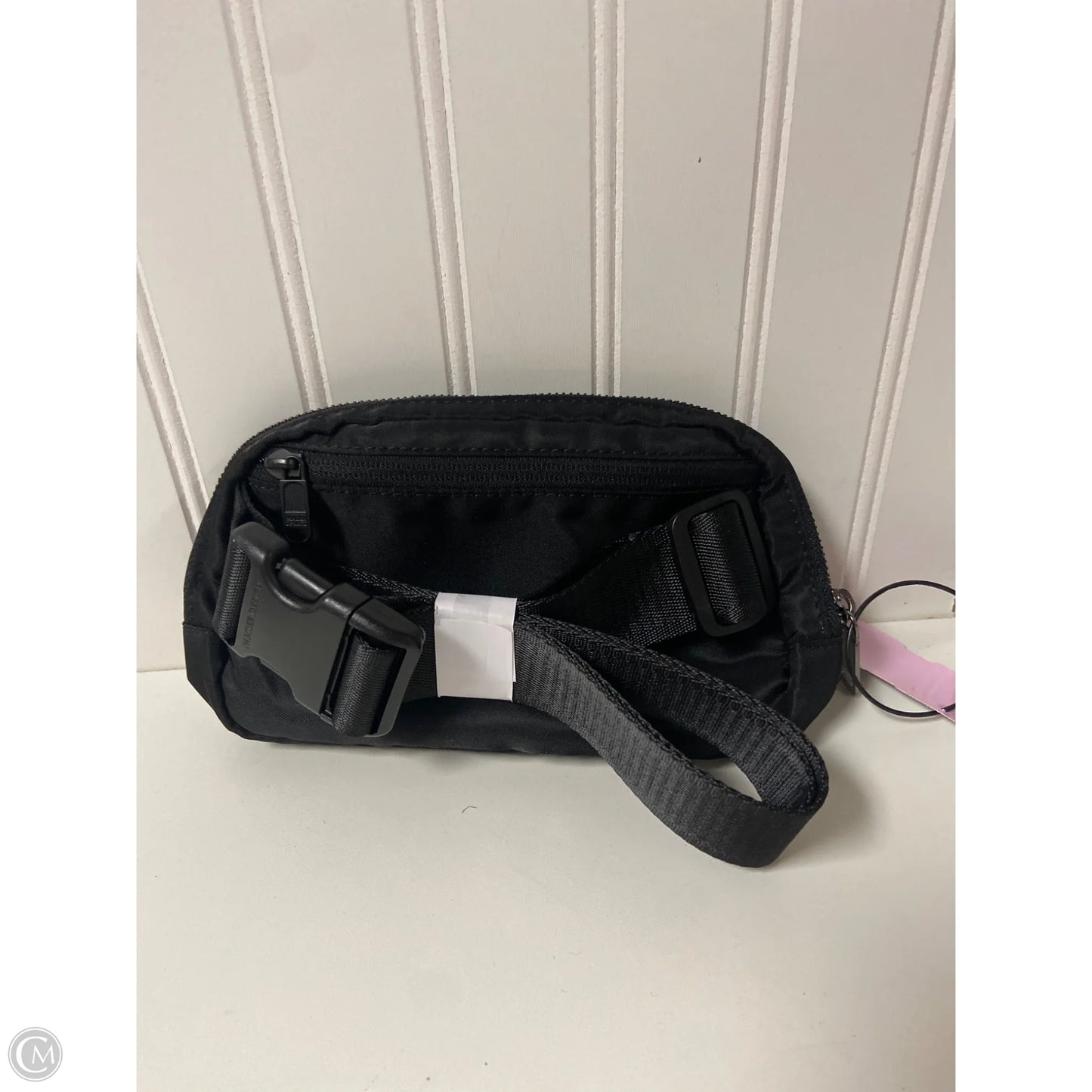 Belt Bag By Clothes Mentor, Size: Small