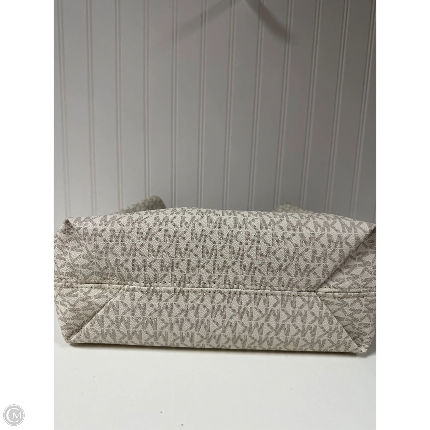 Handbag Designer By Michael Kors, Size: Medium